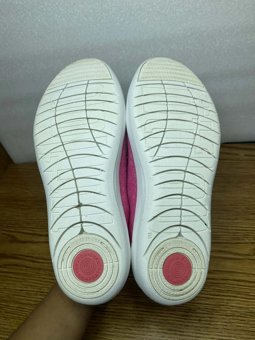 FitFlop Women's Anatomicush Comfort Sneakers Shoes Style L39-561 Size 8 Pink - Picture 8 of 8